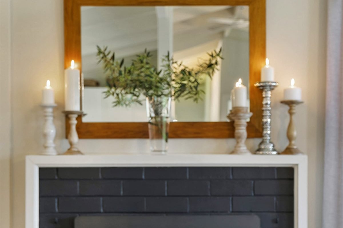 Stunning Red Hill Property 15 Acres, Sleeps 8-10 gallery image 2