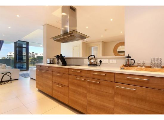 Photo 5 of Kylemore 210 accommodation in V&A Waterfront, Cape Town with 2 bedrooms and 2 bathrooms
