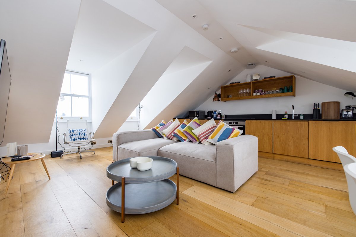 Notting Hill Panoramic Views, Elegant Contemporary