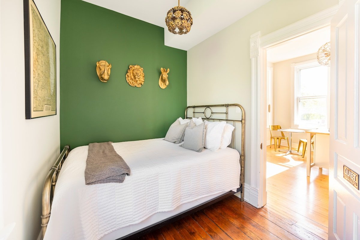 Settle Inn Lincoln Park gallery image 4