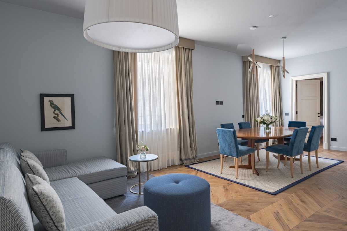 The Signoria Luxury | APT 11 Medusa | Ace Location gallery image 2