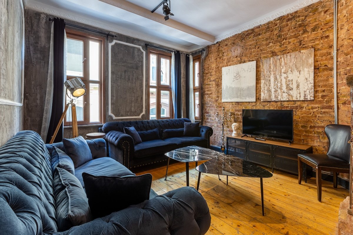 GalataTower 3B, 3 Shower, 2WC with Balcony and A/C gallery image 2