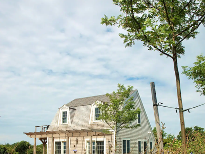 Ocean-View Saltbox at Spar Point Farm Block Island