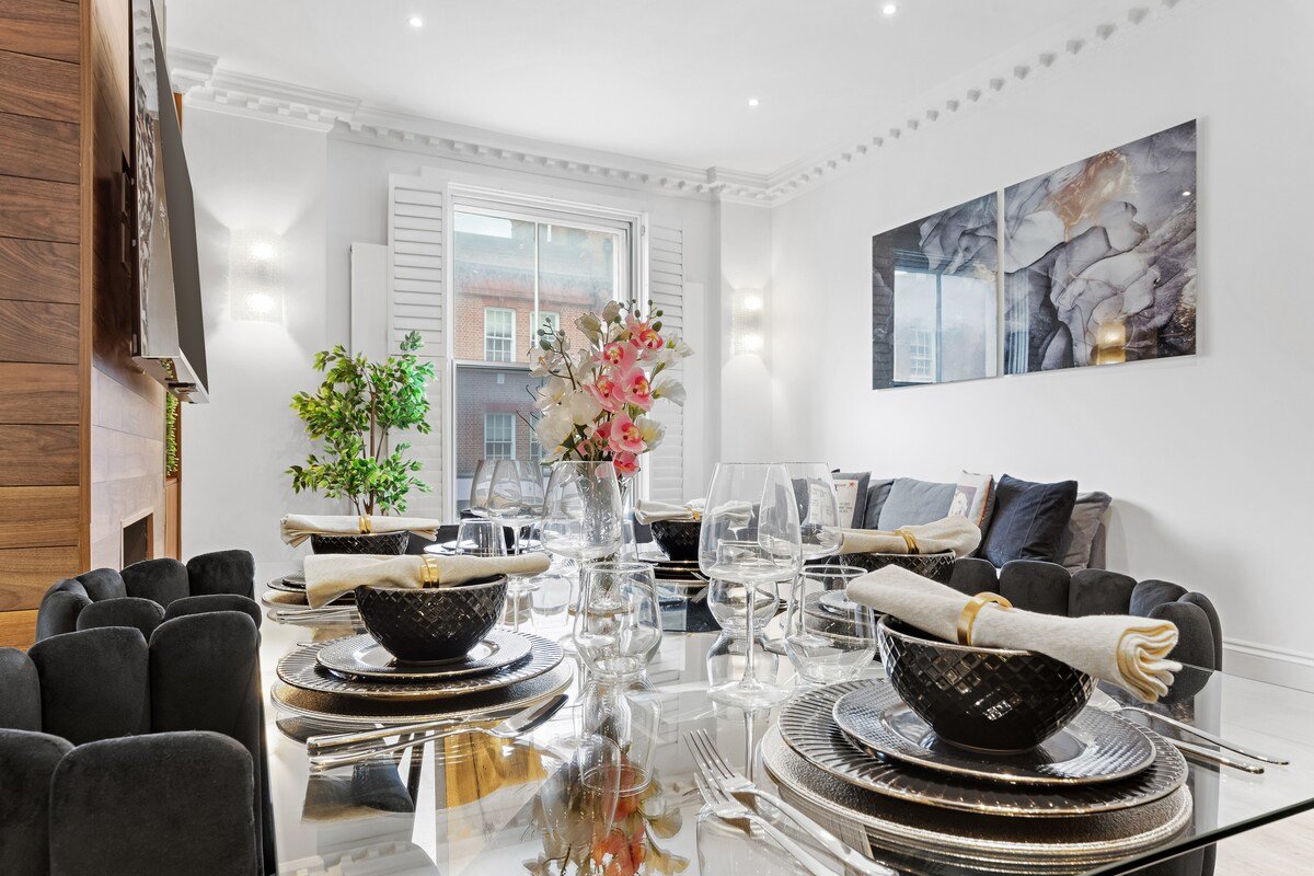 The King’s Road Collection gallery image 3