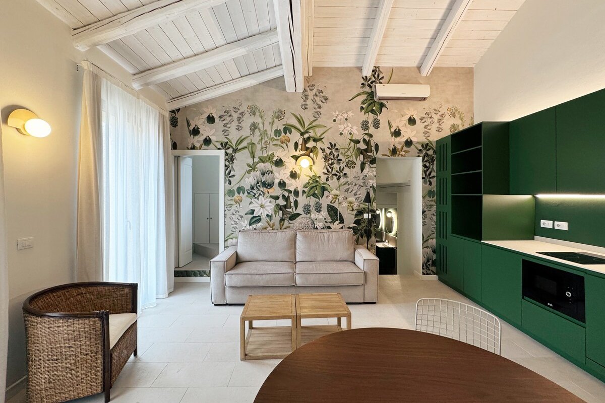 Trilocale di design con terrazze gallery image 3