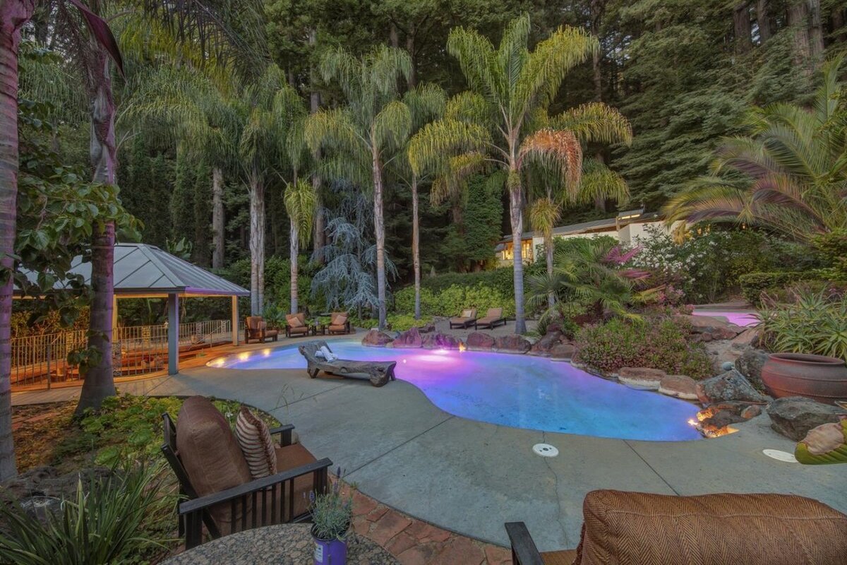[New Special] Modern Redwood Retreat with pool gallery image 5