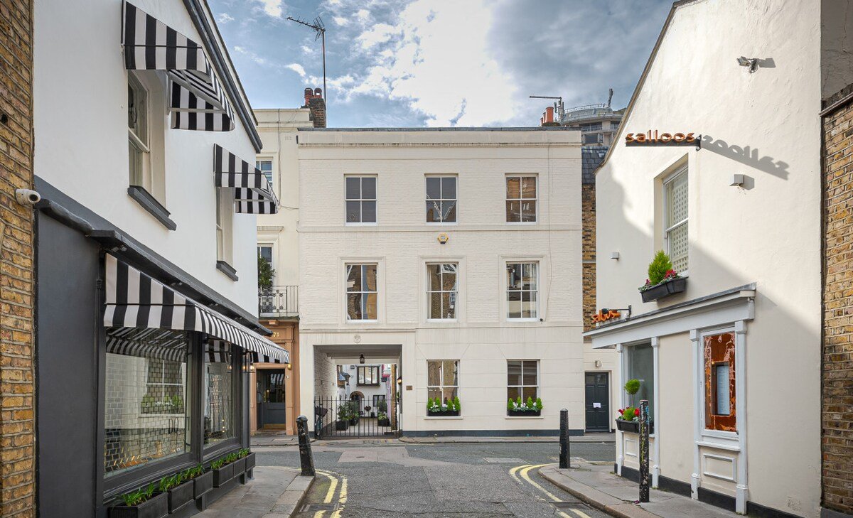 Luxury 3-BR House Belgravia, London|Prime Location gallery image 5