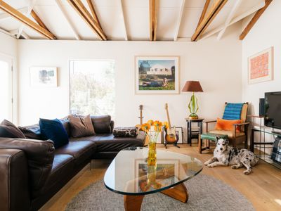 Quintessential Venice Beach Bungalow with Beautiful Yard