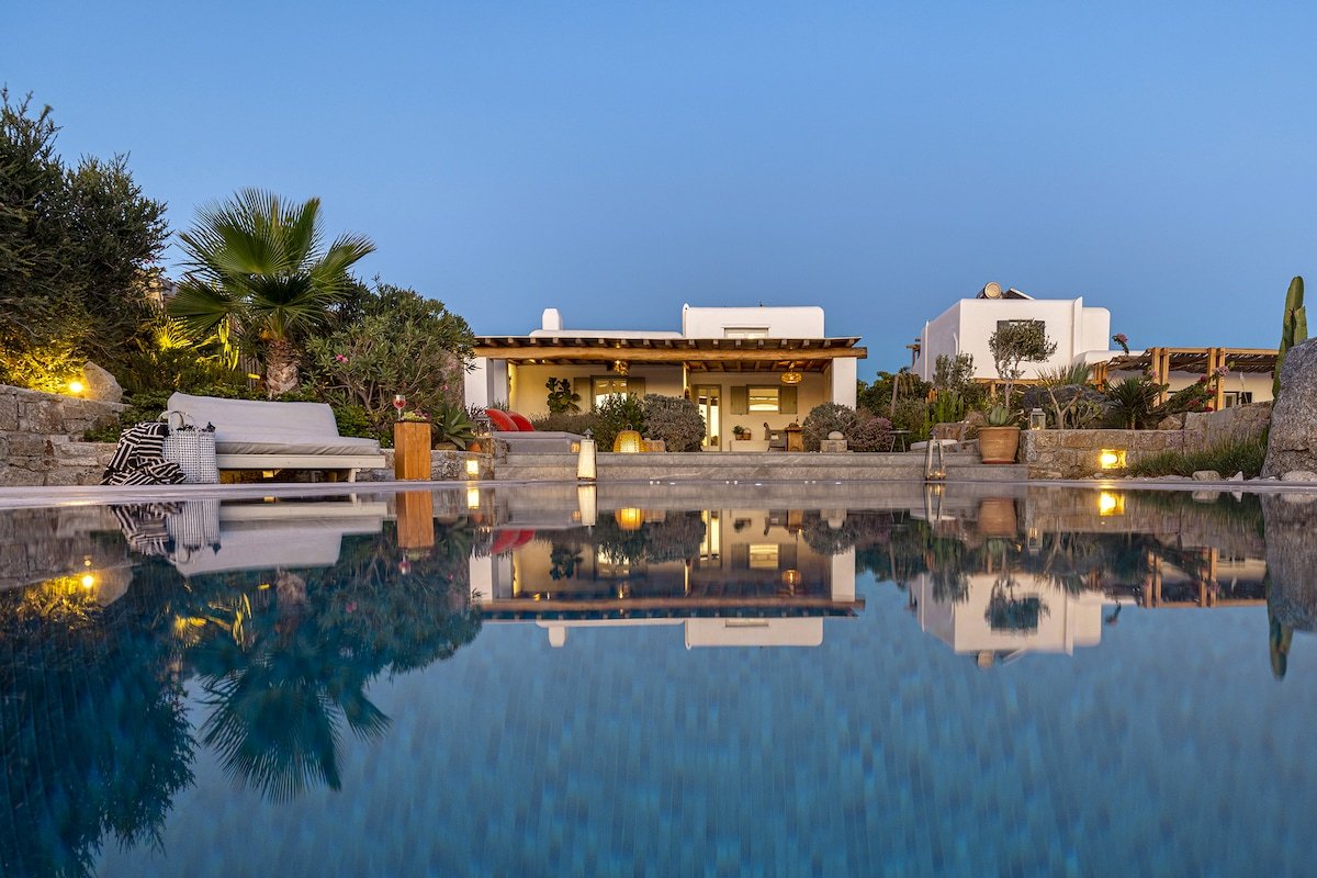 Villa Mykonian Ode Stunning Sunrise & Sunset Views gallery image 5