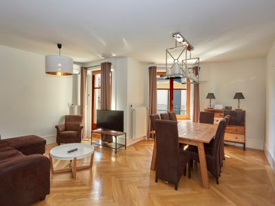 Genève centre, 3ch/2,5 sdb, balcons, climatisation