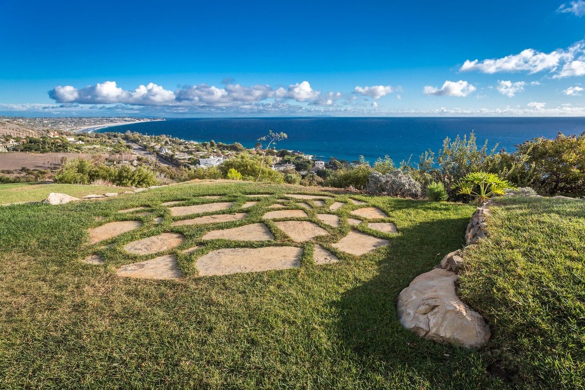Malibu Ocean View Estate- 360° Amazing Views