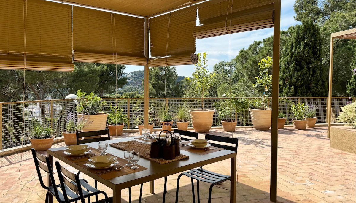 Nuevo apartamento con terraza y piscina gallery image 2