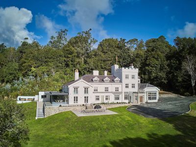 Craig Y Don by Birch Stays