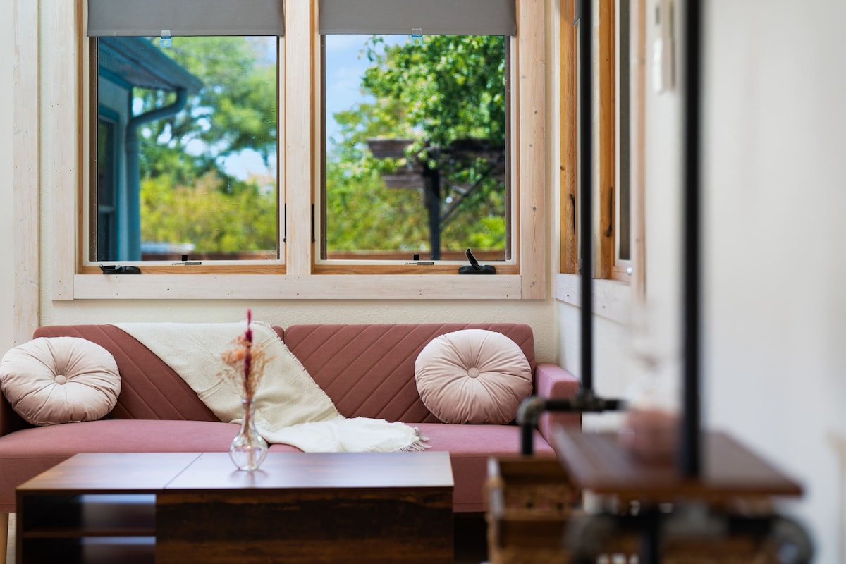 Boho-Ranch in Hip East Austin -cowboy pool/hot tub gallery image 3