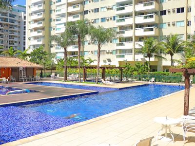 ⭐AP BARRA 2 SUÍTES 10 MIN PRAIA + ESTACIONAMENTO