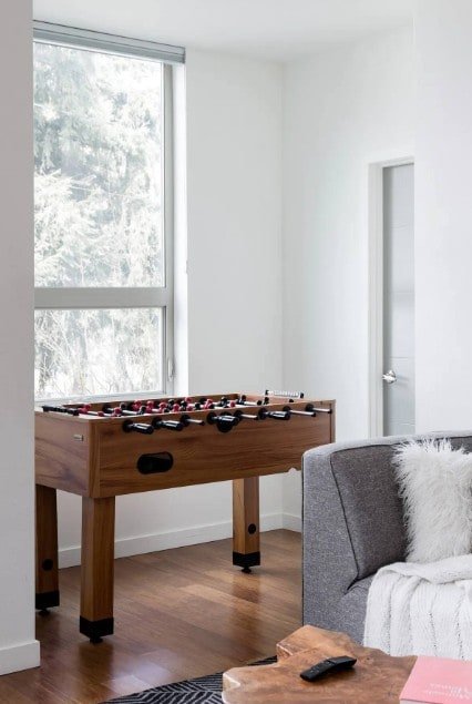 Stylish 3BR Retreat | Chef’s Kitchen+Trendy Locale gallery image 3