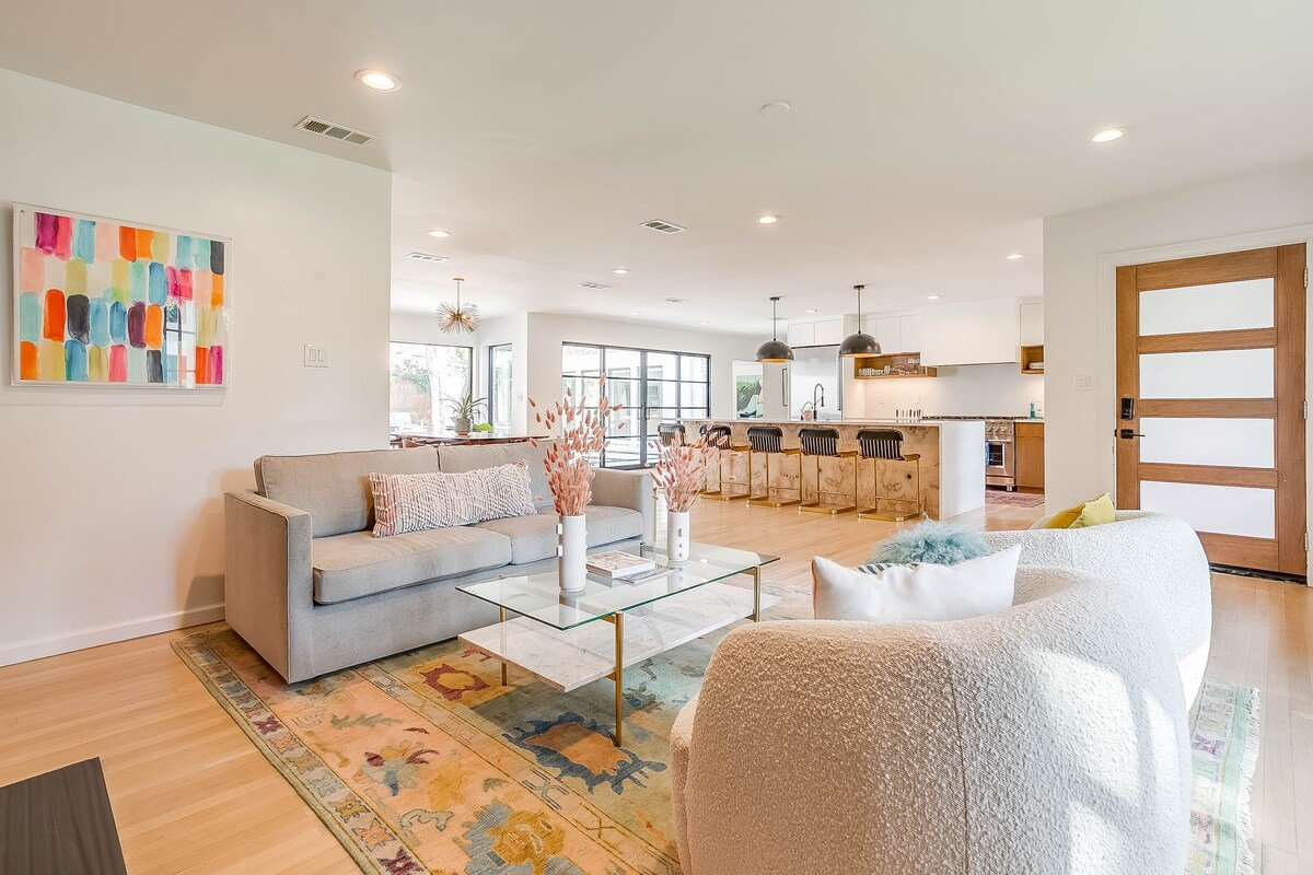 Modern Home ‘Westside’ FWTX gallery image 4