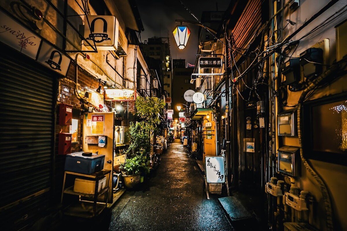 三室一厅日式房间，新宿JR站东口步行800米，地铁站300米，歌舞伎町繁华地段200米 gallery image 5