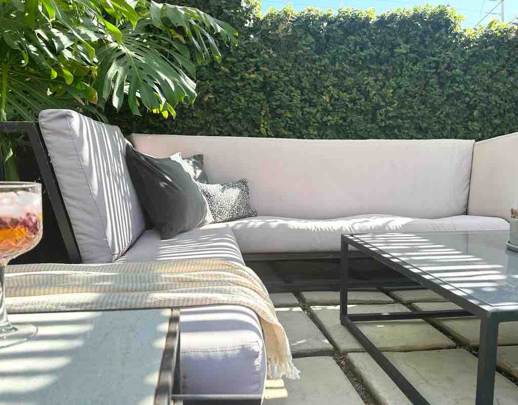 Spacious, modern Sea Point home gallery image 5