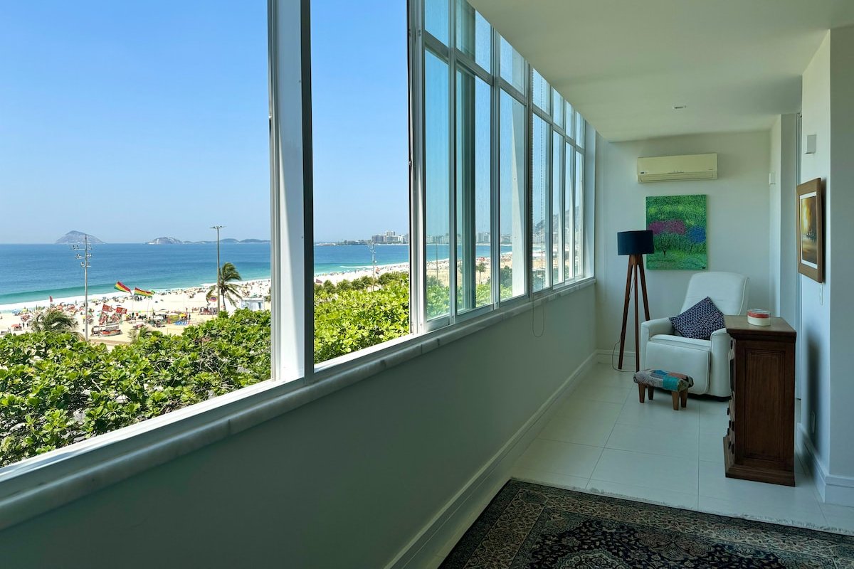 Apartamento com linda vista da praia de Copacabana gallery image 4
