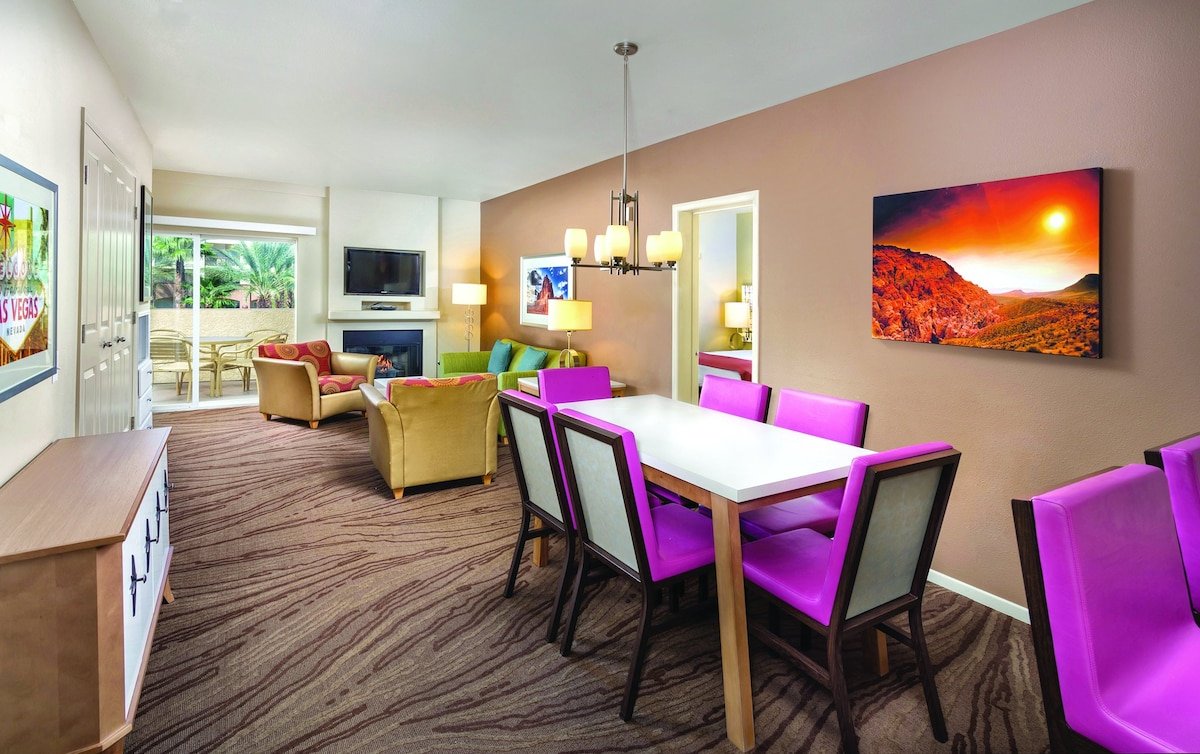 Las Vegas, NV, Blvd, 3 Bedroom Z #2 gallery image 5