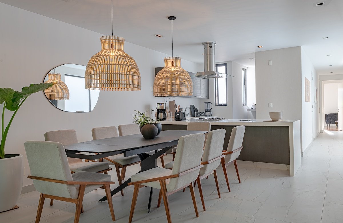 IKAL HOUSE,7gues,Penthouse,4BR/3.5BA/2Terraces/A/C gallery image 4