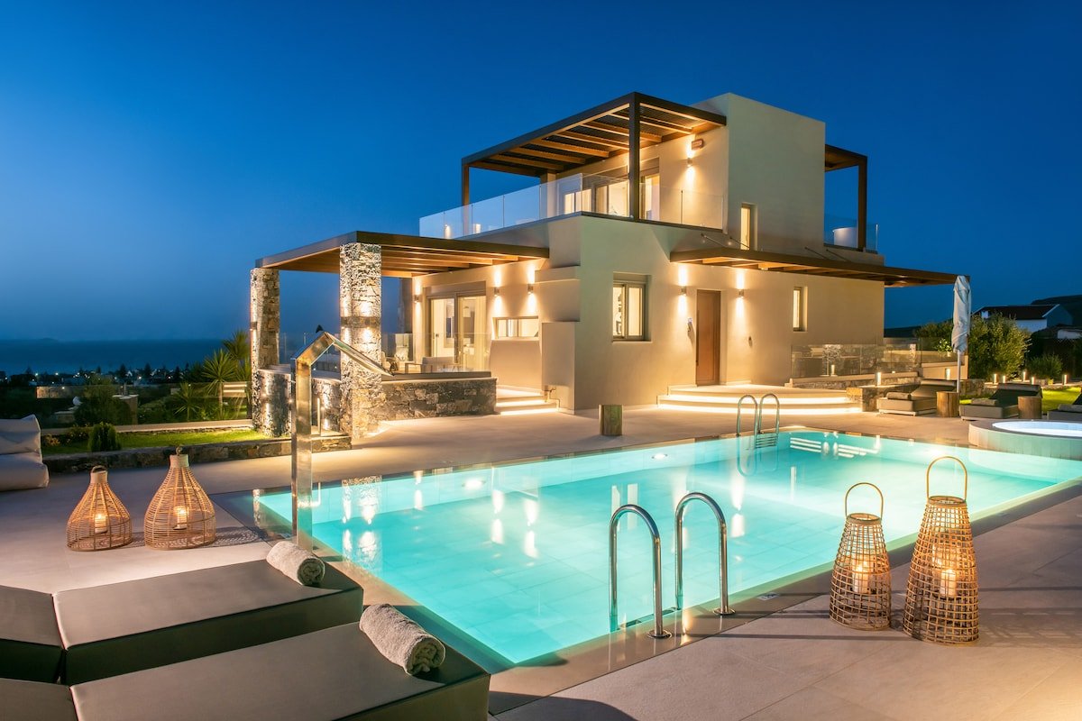 KYMO Instyle Villa – Sea view Private pool Jacuzzi gallery image 2