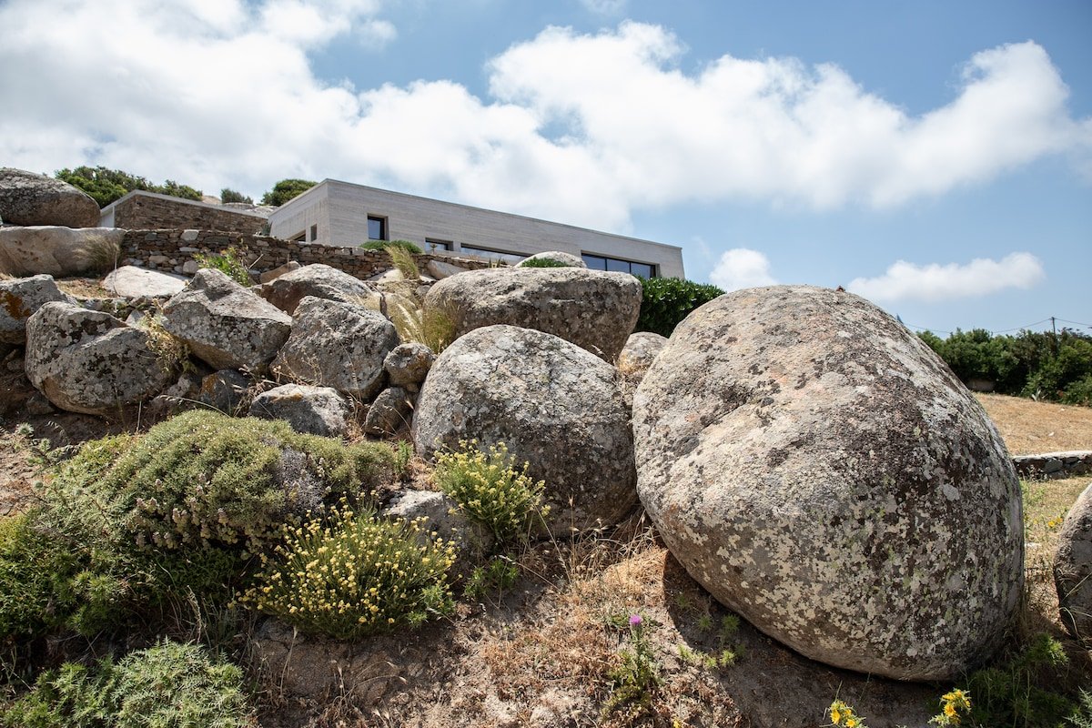 Architectural Country Retreat 15mins from Sea gallery image 4