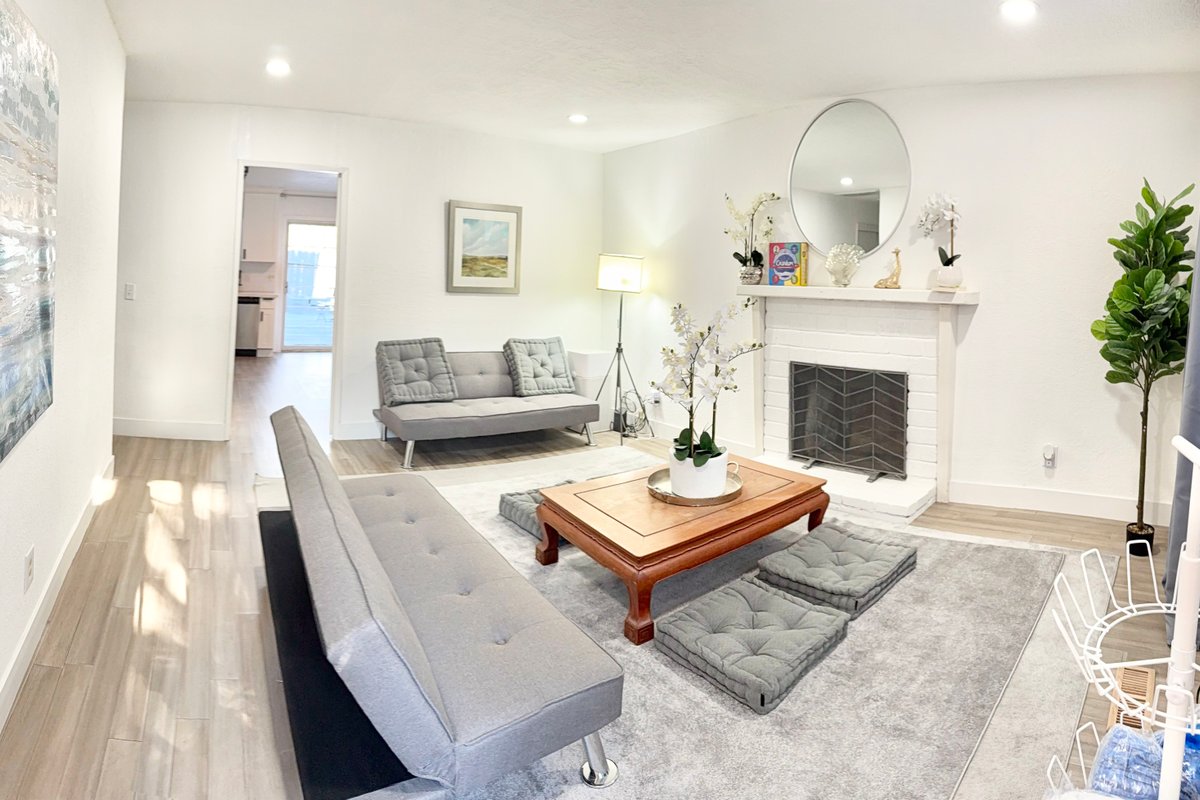 Central Palo Alto Home with AC