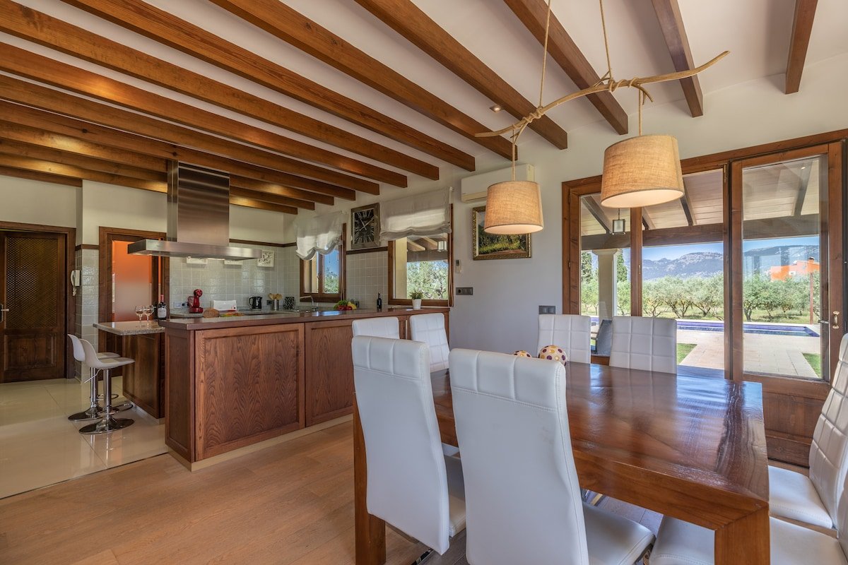 Modern Finca, secluded location, 15min to beaches gallery image 5