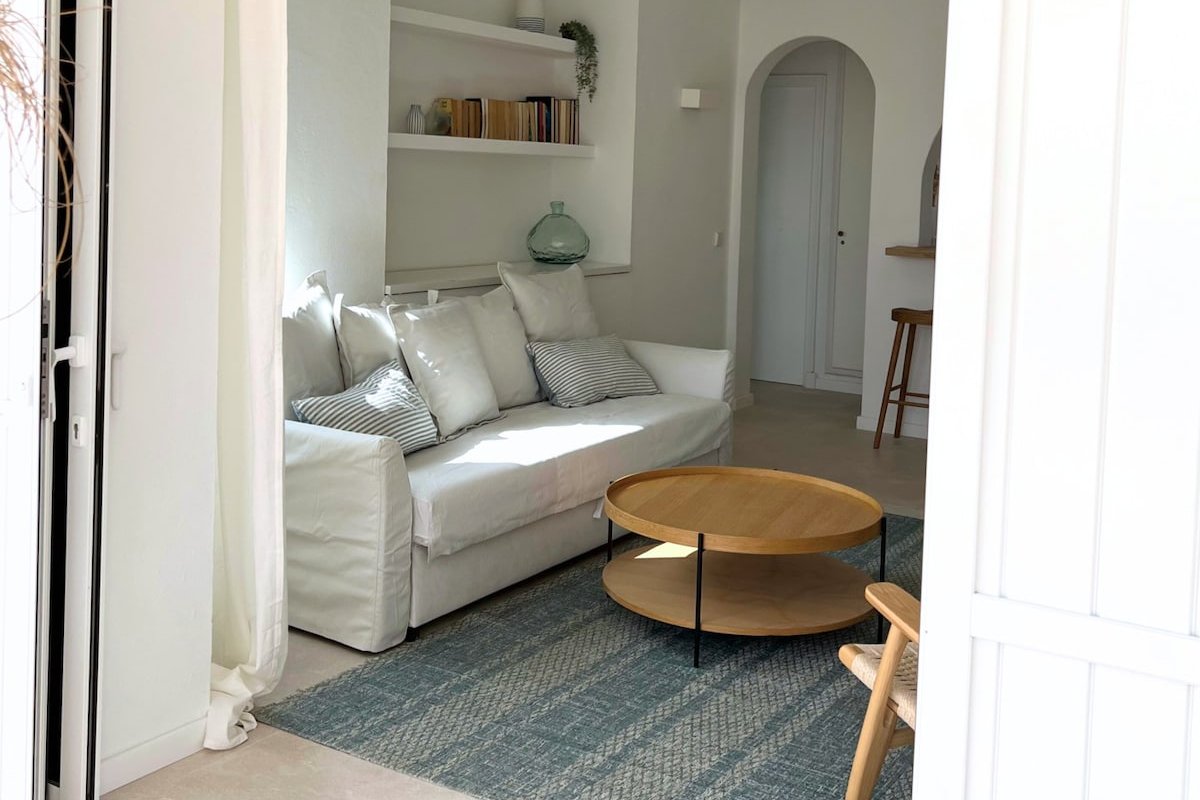 BiniVento – Lovely villa with pool near the beach gallery image 5