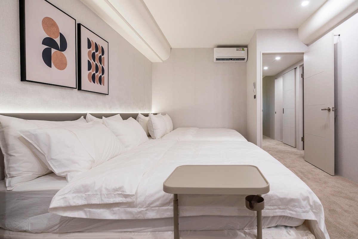 台北車站 捷運中山站 寧夏夜市/14:00退房/重新裝修電梯公寓 gallery image 5