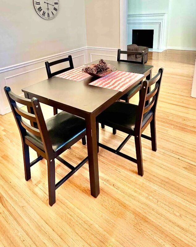 Family Holiday Home 1200 sqft () Walk to Rodeo Dr gallery image 5