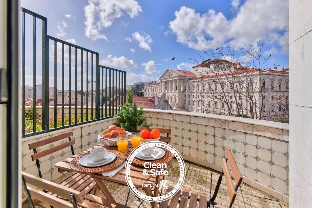 Jardim dos Flores Luxury Apartment gallery image 2