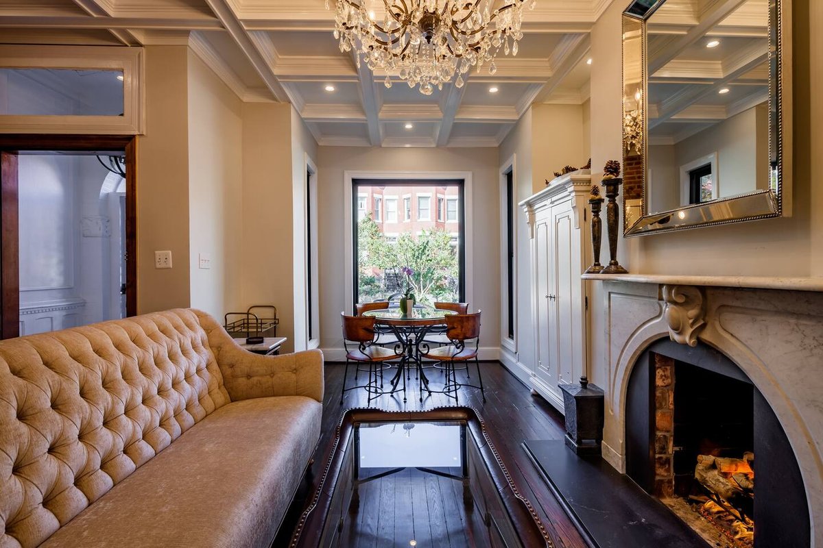 Charming Historic Capitol Hill Row Home w/ Parking