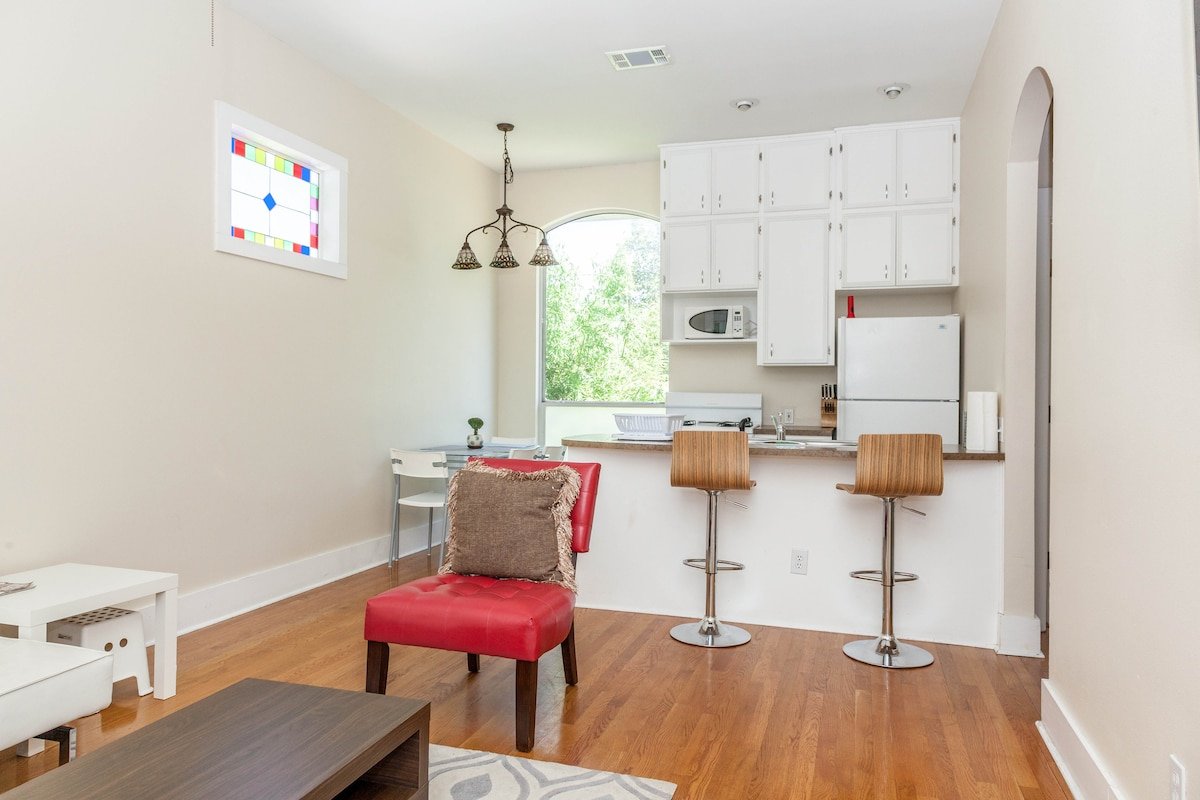 Rare Wild West-style compound nr DT gallery image 4