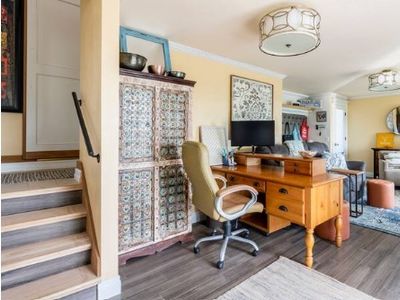 View Home 3 Blocks to Everything West Seattle