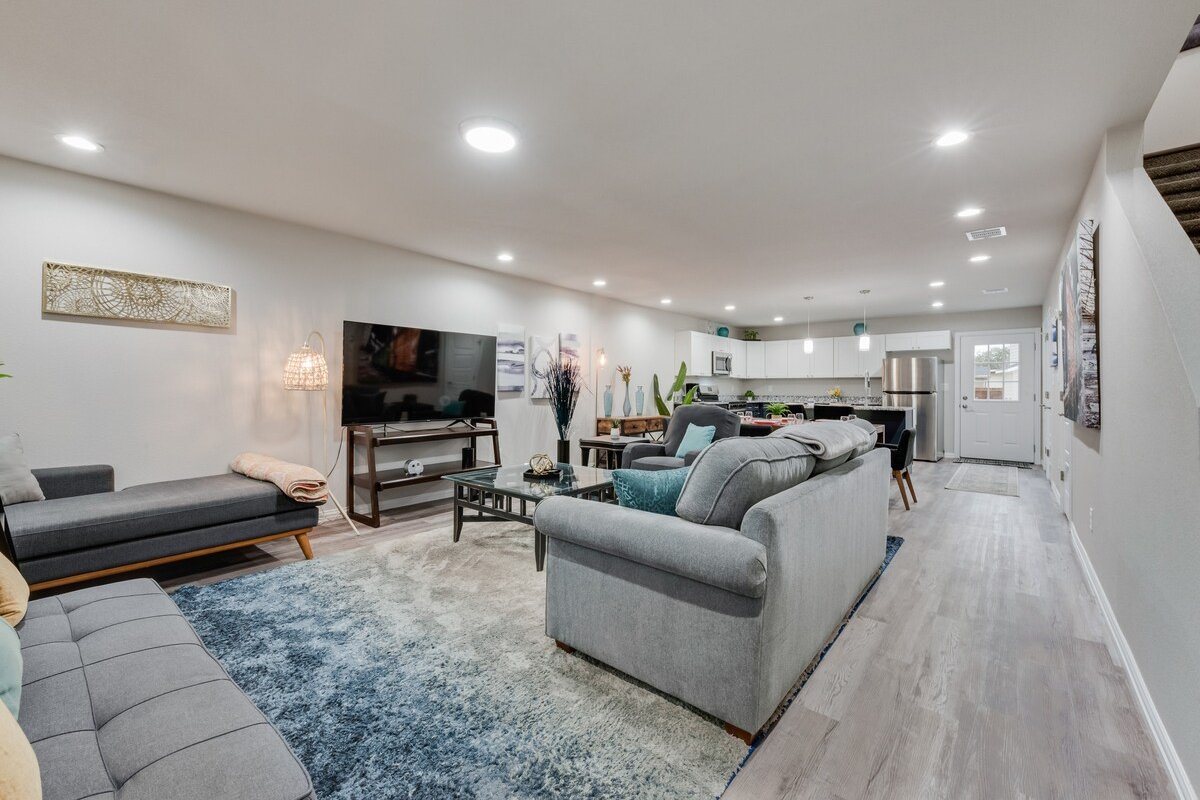 Luxurious River Home near Lockheed /FW Stockyards gallery image 2