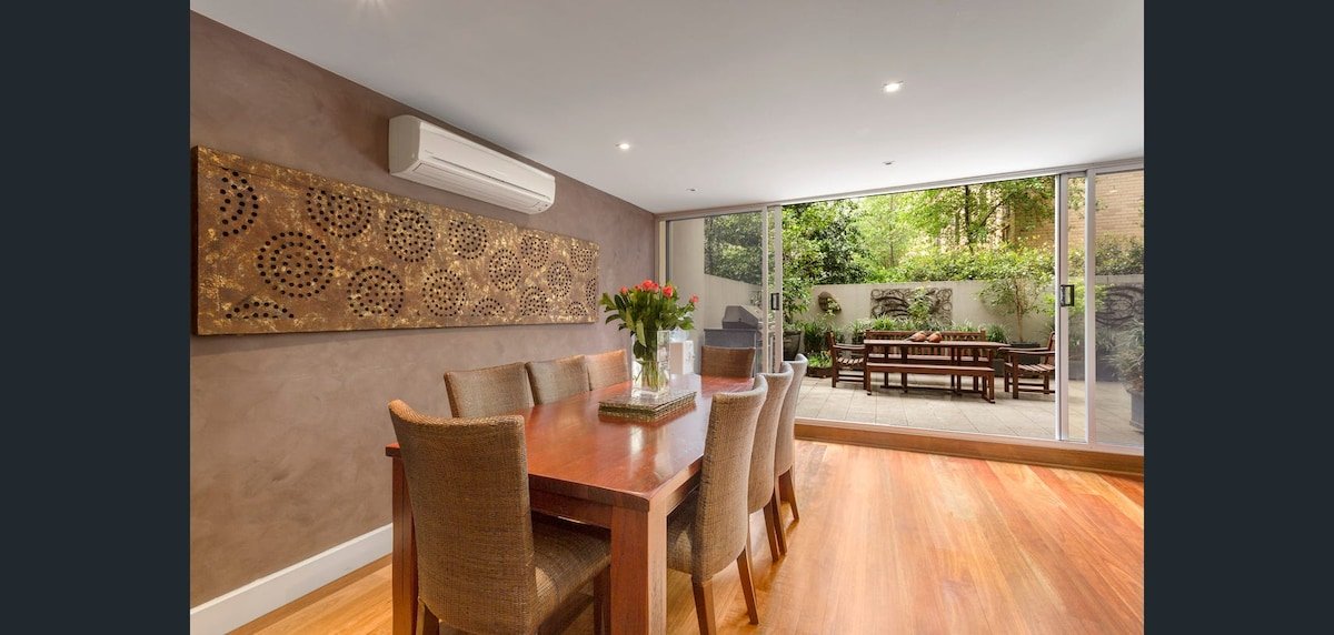 Spacious 4 brm Gem right in the heart of the city gallery image 3