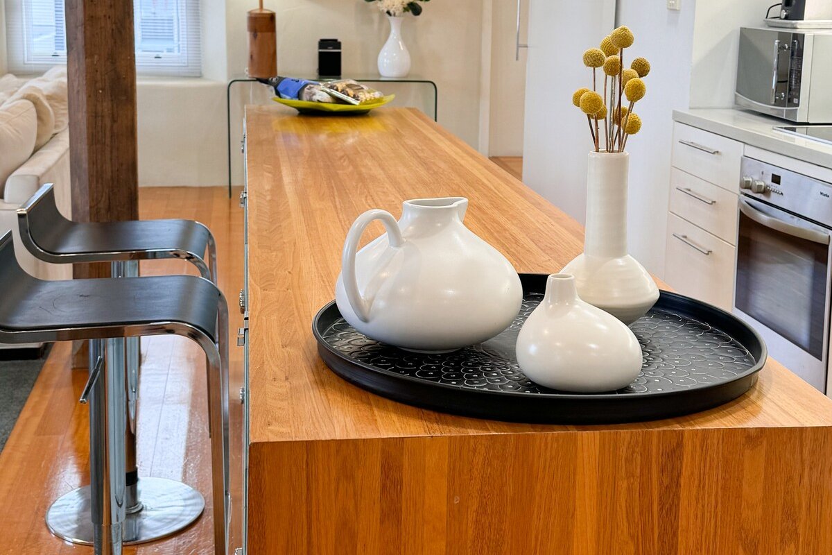 Luxury Hobart Waterfront Apartment with views! gallery image 3