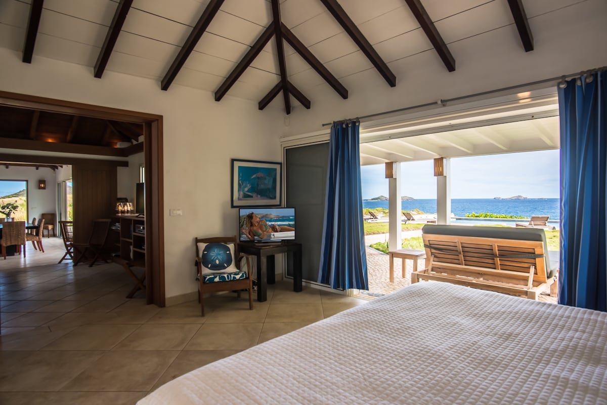 Caribbean Breeze gallery image 2