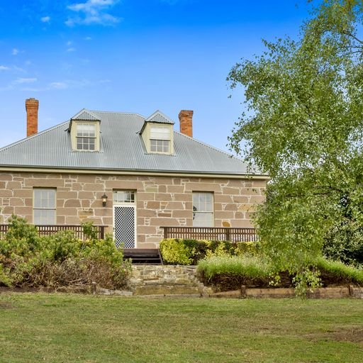 Timeless and contemporary renovated home gallery image 3