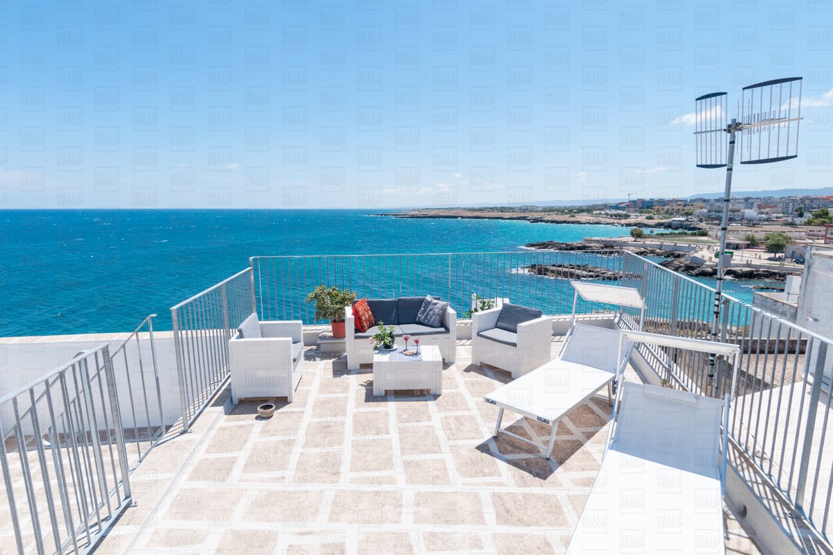 HelloApulia Authentic Seafront Apartment