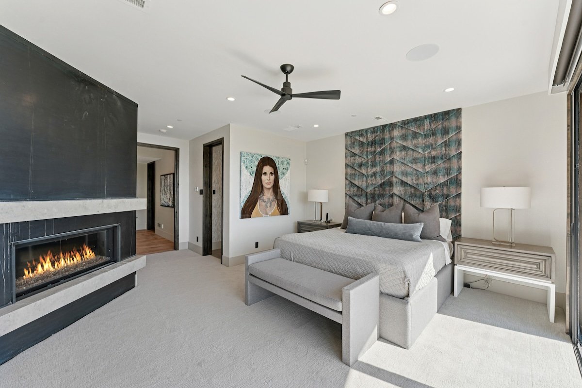 7BR Deer Valley Ski In Ski Out Home w Theater gallery image 3