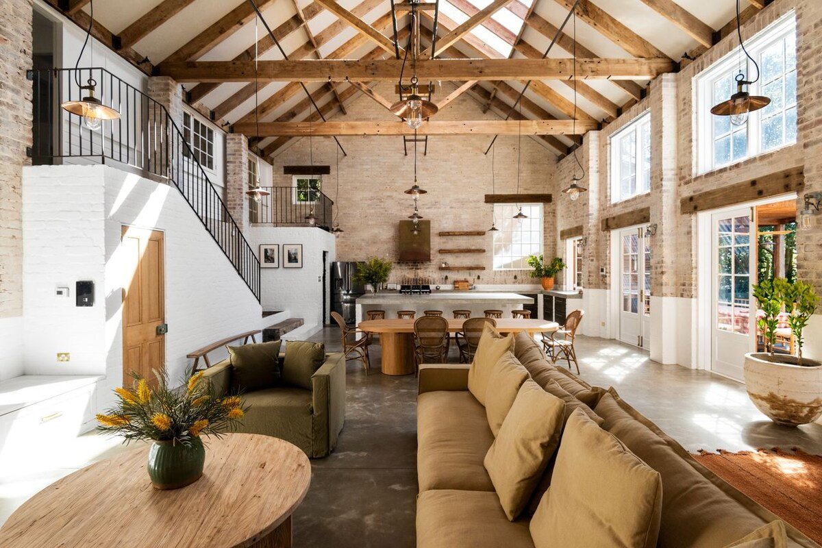 Angophora by Palm Beach Holiday Rentals gallery image 3