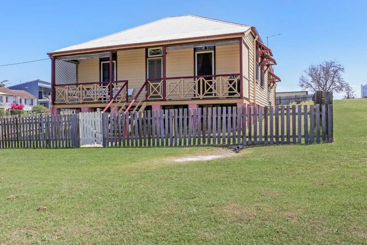 Yamba Lighthouse Cottage 1 – Ocean View