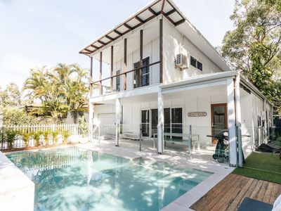 Breezy Beach House – Private Pool