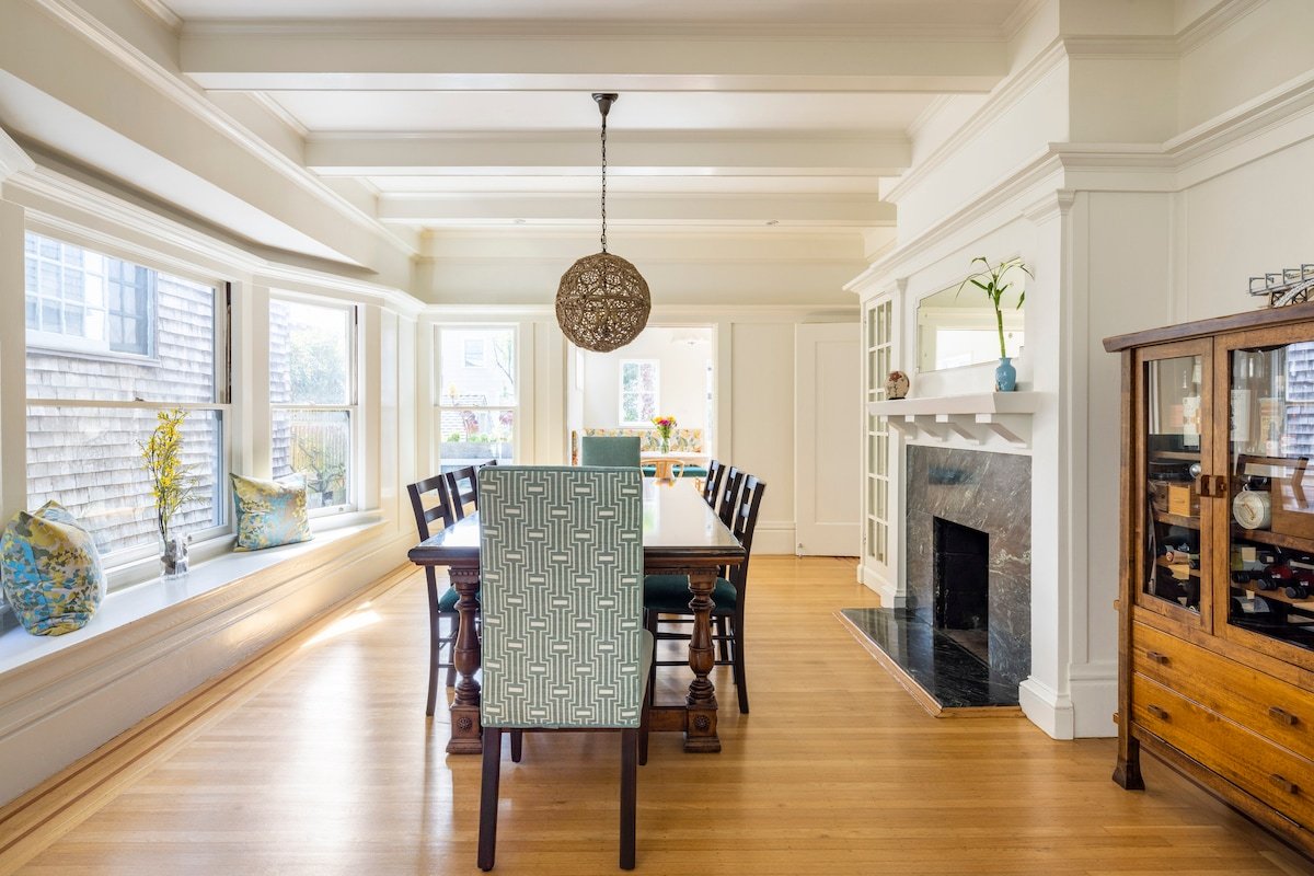 Historic Four Bedroom Home near Golden Gate Park gallery image 5