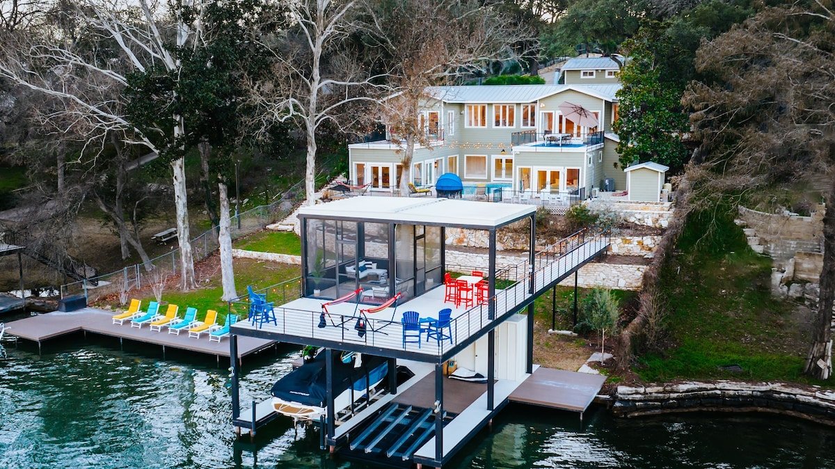~Villa Bella Vista~ Luxury on Lake Austin gallery image 2