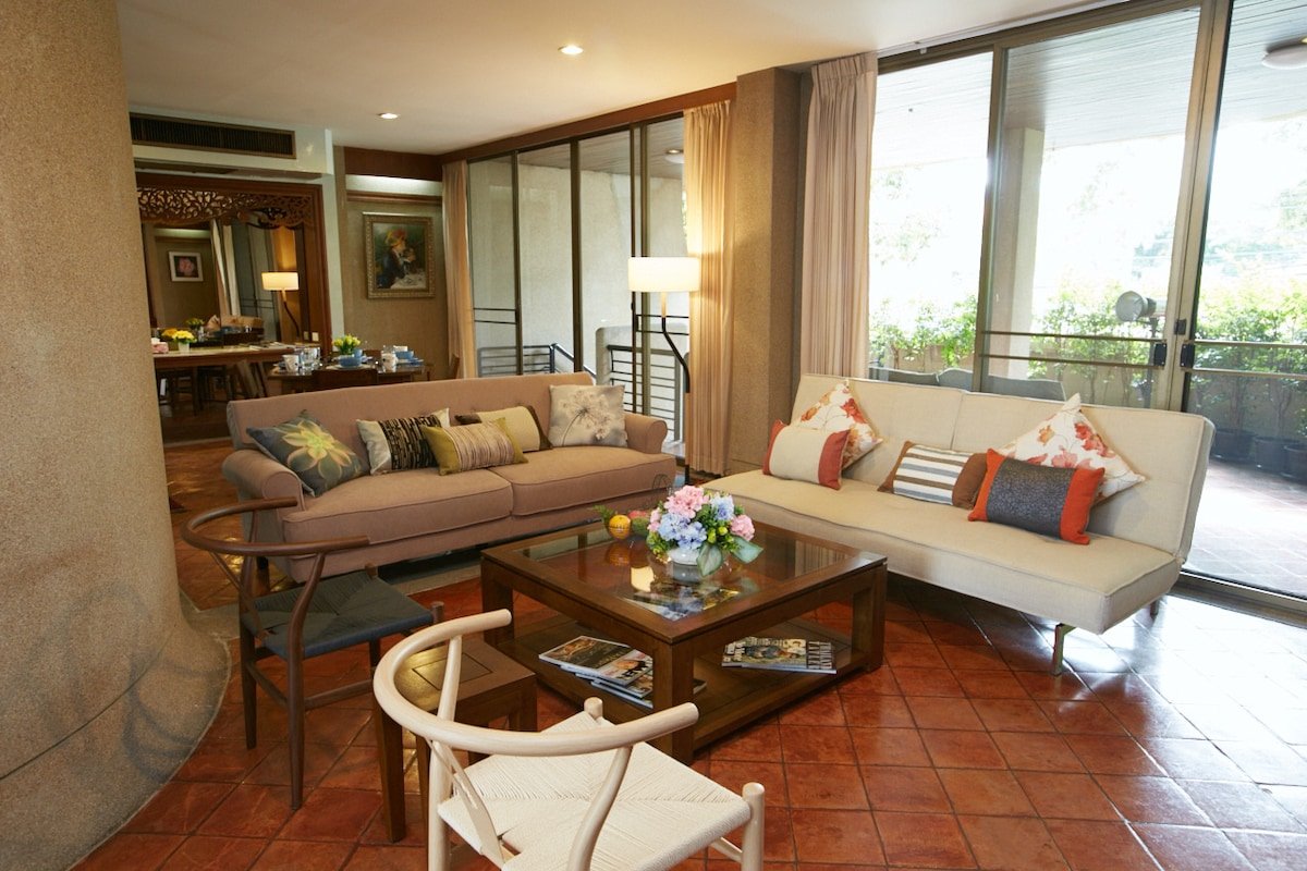 4 Storey Thai Style Home in central Bangkok gallery image 2